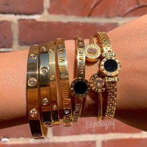 NEW 2/$40 Roman numeral gold bangle bracelets